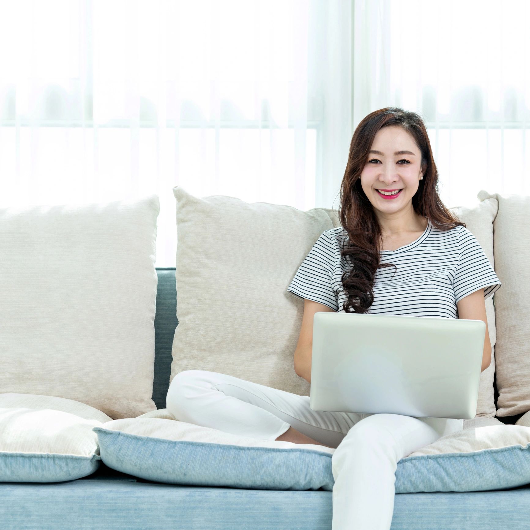Happy homeowner after tech support